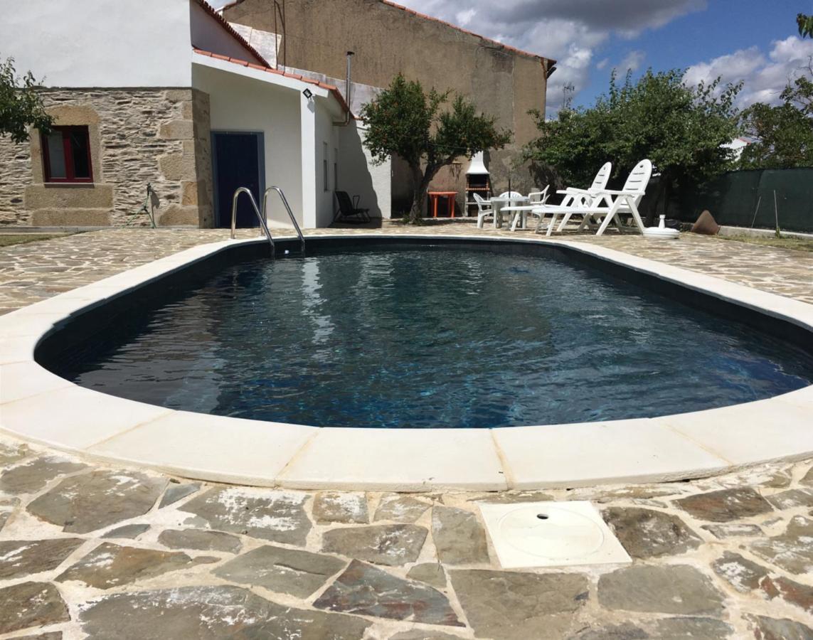 Casadaldeiadalmofala Exterior photo