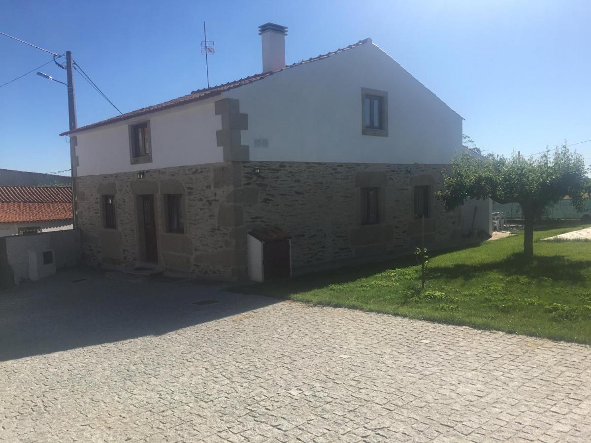 Casadaldeiadalmofala Exterior photo